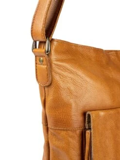 Re:Designed Konjakinruskea Urban Nahkainen Iso Olkalaukku 5 Re:Designed Konjakinruskea Urban Nahkainen Iso Olkalaukku -Laukkuni 1656urban redesigned olkalaukku crossover burnedtan