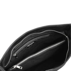 Hvisk Amble Nylon Olkalaukku Musta -Laukkuni Amble Recycled Nylon Black Detail 1x1 9f078b85 09e7 4508 89d3 722750da2c5f