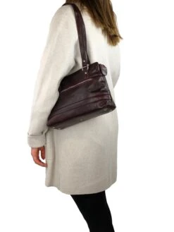 Keskikokoinen Käsilaukku Viininpunainen