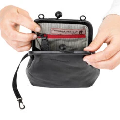 Aunts & Uncles Mrs. Sugar Pop Pieni Olkalaukku -Laukkuni auntsanduncles mrs sugar pop musta laukku