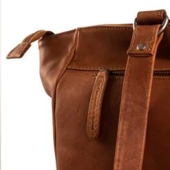 Chesterfield Berlin Ruskea 13" Työlaukku 6 Chesterfield Berlin Ruskea 13" Työlaukku -Laukkuni chesterfield nahka konjakinruskea kassi