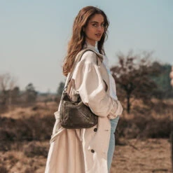 Chesterfield Panama Oliivinvihreä Olkalaukku