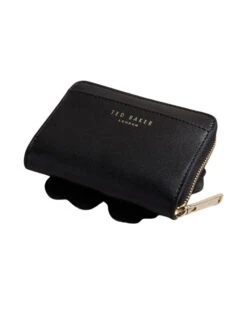 Ted Baker Musta Floreli Lompakko -Laukkuni floreli musta lompakko ted baker