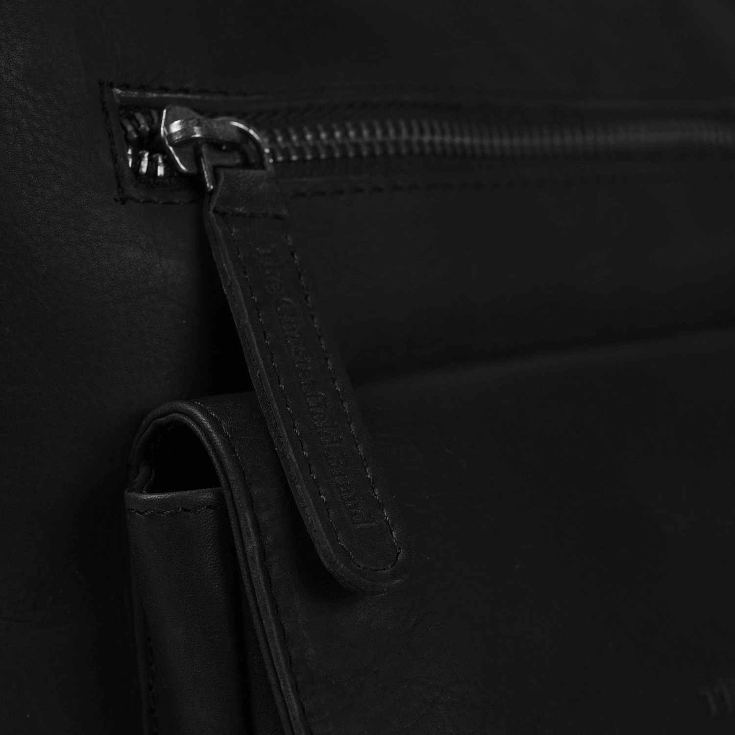 Chesterfield Hailey Musta Olkalaukku 4 Chesterfield Hailey Musta Olkalaukku - Image 4