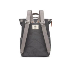 Roka London Reppu Sustainable M-koko Harmaa -Laukkuni harmaa roka london lapparireppu