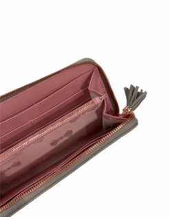 Ted Baker Harmaa Sheea Lompakko -Laukkuni harmaa ted baker tupsu lompakko sisusta