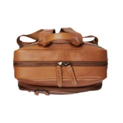 Chesterfield Hayden Nahkareppu Konjakinruskea -Laukkuni hayden ruskea reppu chesterfield