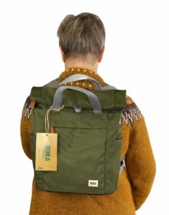 Roka London Reppu Sustainable S-koko Vihreä -Laukkuni image 7086fa2e ce7f 4598 b133 3c949b5d6f72