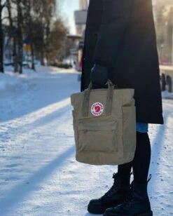 FJÄLLRÄVEN Kånken Totepack Beige -Laukkuni image 98f93f8b 078a 4360 8210 199f02dcb163