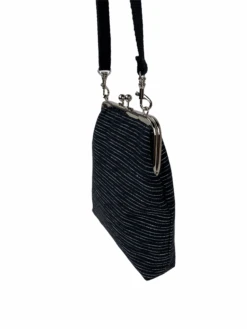 Nabo Kankainen Kukkarolaukku 8 Nabo Kankainen Kukkarolaukku -Laukkuni kankainen kotimainen olkalaukku klipsu