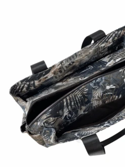 Marris Kassi Vihreäkukallinen 8 Marris Kassi Vihreäkukallinen -Laukkuni kankainen kuviollinen kasilaukku marris