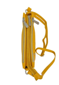 House Of Sajaco Olkalaukku Musta -Laukkuni keltainen house of sajaco olkalaukku pieni 7a02b6e0 09b5 4f8e 9ff0 bdd0ab3792eb