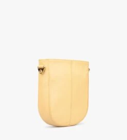 Treats Bellis Keltainen Olkalaukku 7 Treats Bellis Keltainen Olkalaukku -Laukkuni keltainen pieni nahkainen olkalaukku