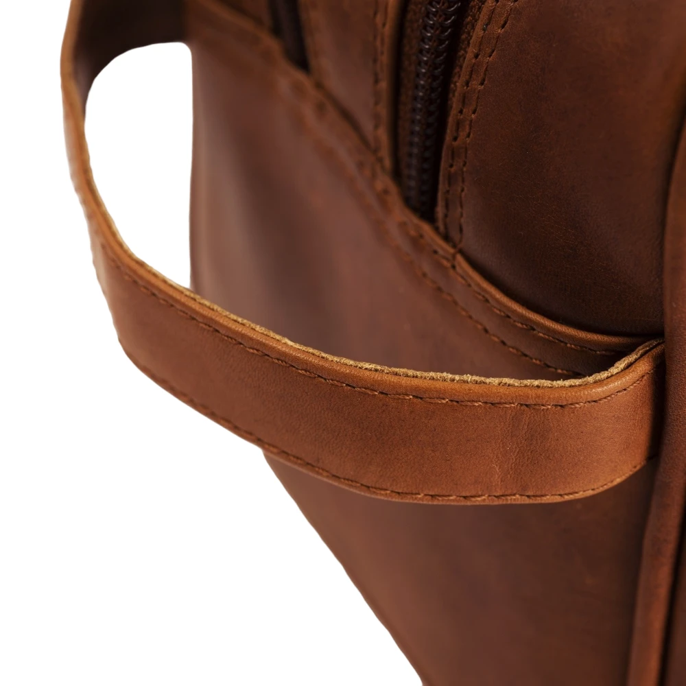 Chesterfield Stacey Konjakinruskea Toilettilaukku 4 Chesterfield Stacey Konjakinruskea Toilettilaukku - Image 4