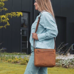 Chesterfield Konjakinruskea Mumbai Olkalaukku