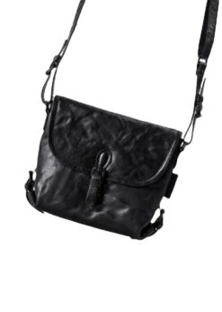 Aunts & Uncles Puff Pie Musta Pieni Olkalaukku -Laukkuni musta aunts uncles puff pie nahkaa