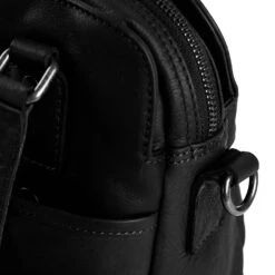 Chesterfield Bilbao Musta -Laukkuni musta kasilaukku nahkaa bilbao