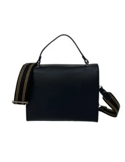 Lycke Oslo Olkalaukku Musta Läpällä -Laukkuni musta keskikokoinen naisten laukku lycke oslo