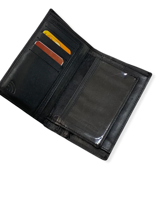 Virgon Korkea Nahkalompakko Isolla Ikkunalla 2 Virgon Korkea Nahkalompakko Isolla Ikkunalla - Image 2