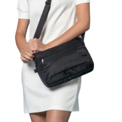 Hedgren Eye Musta Olkalaukku M