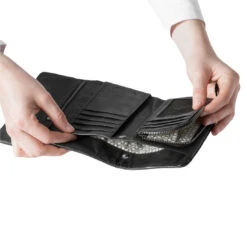 Aunts & Uncles Peach Musta Lompakko -Laukkuni musta peach nahkalompakko aunts and uncles