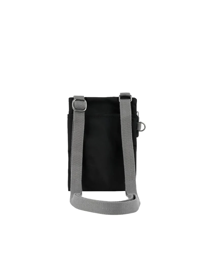 Roka London Sustainable Chelsea Puhelinlaukku Musta 2 Roka London Sustainable Chelsea Puhelinlaukku Musta - Image 2