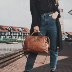 Chesterfield Shaun Ruskea Laukku