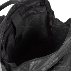 Chesterfield Musta Nahkareppu Mack -Laukkuni nahkainen tietokonereppu mack musta