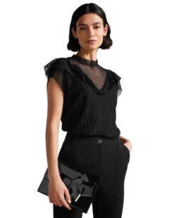 Ted Baker Nikkey Musta Kirjekuorilaukku -Laukkuni nikkey ted baker musta juhlalaukku kirjekuorilaukku