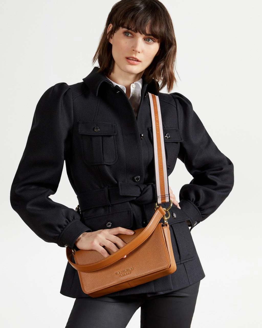 Ted Baker Ammie Konjakinruskea Olkalaukku 1 Ted Baker Ammie Konjakinruskea Olkalaukku