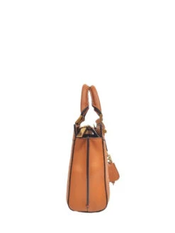 Guess Katey Mini Käsilaukku Kuvioitu/konjakinruskea 6 Guess Katey Mini Käsilaukku Kuvioitu/konjakinruskea -Laukkuni pieni guess katey mini satchel konjakinruskea natural