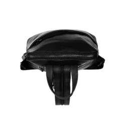 Chesterfield Pikkureppu Musta Claire 10 Chesterfield Pikkureppu Musta Claire -Laukkuni pieni nahkainen reppu musta claire