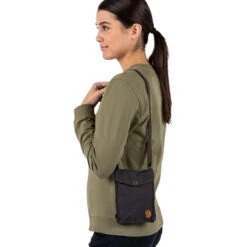 FJÄLLRÄVEN Fjällräven Pocket Pieni Musta Olkalaukku