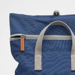 Roka London Reppu Canfield Tummansininen -Laukkuni roka kierratetty reppu tummansininen