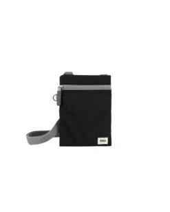 Roka London Sustainable Chelsea Puhelinlaukku Musta