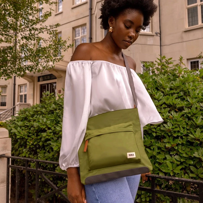 Roka London Sustainable Kennington B Avocado Olkalaukku 1 Roka London Sustainable Kennington B Avocado Olkalaukku