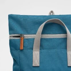 Roka London Reppu Canfield Petrooli 11 Roka London Reppu Canfield Petrooli -Laukkuni roka petrooli kierratys reppu