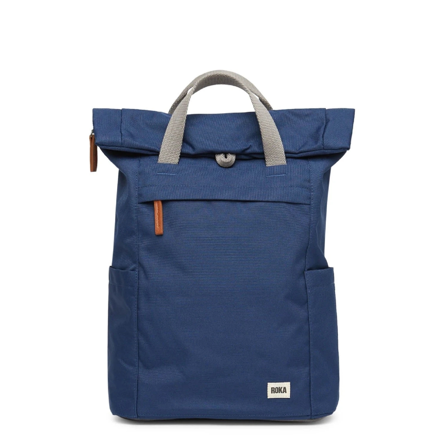 Roka London Reppu Sustainable S-koko Tummansininen 2 Roka London Reppu Sustainable S-koko Tummansininen - Image 2