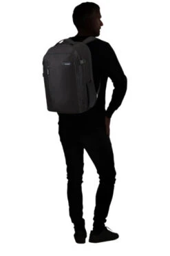Samsonite Tietokonereppu L-koko Musta 11 Samsonite Tietokonereppu L-koko Musta -Laukkuni samsonite roader musta tietokonereppu