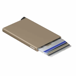 Secrid Cardprotector Hiekka -Laukkuni secrid cardprotector hiekanvarinen