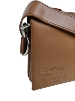 Ted Baker Darceyy Ruskea Olkalaukku -Laukkuni ted baker olkalaukku darceyy ruskea