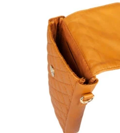 Treats Celia Mobile Puhelinlaukku Konjakinruskea -Laukkuni tikattu treats puhelinlaukku celia mobile konjakinruskea